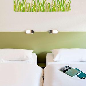 Standard Zimmer mit zwei Einzelbetten